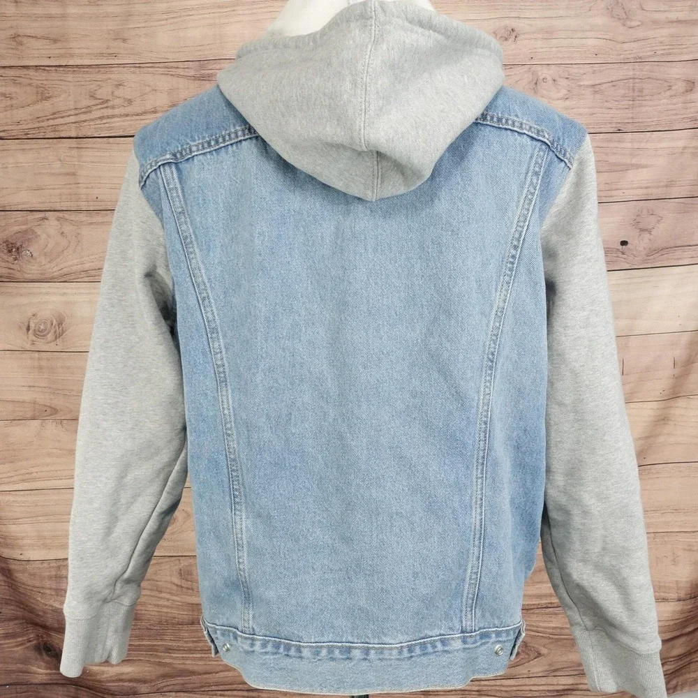 Levi's Jacket Mens L Blue Denim Hooded Varsity Relaxed Fit Button Front Sleeves